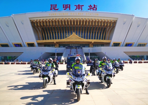 _cgi-bin_mmwebwx-bin_webwxgetmsgimg__&MsgID=<span style='background-color:;'>332680647530592198</span>8&skey=@crypt_ea2cb405_fd9958ff84183f5d37a0f4ceacc28d4e&mmweb_appid=wx_webfilehelper