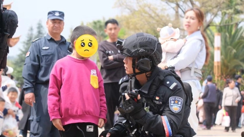 _cgi-bin_mmwebwx-bin_webwxgetmsgimg__&MsgID=<span style='background-color:;'>703835894537878731</span>7&skey=@crypt_ea2cb405_398b3d1652587ff124adbd33aab63d6a&mmweb_appid=wx_webfilehelper